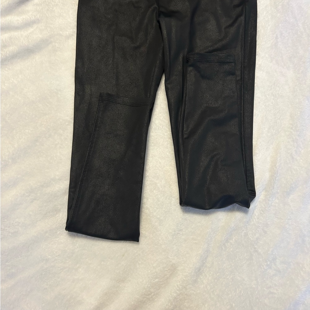4/$10 Seven7 shimmery leggings - Picture 6 of 6